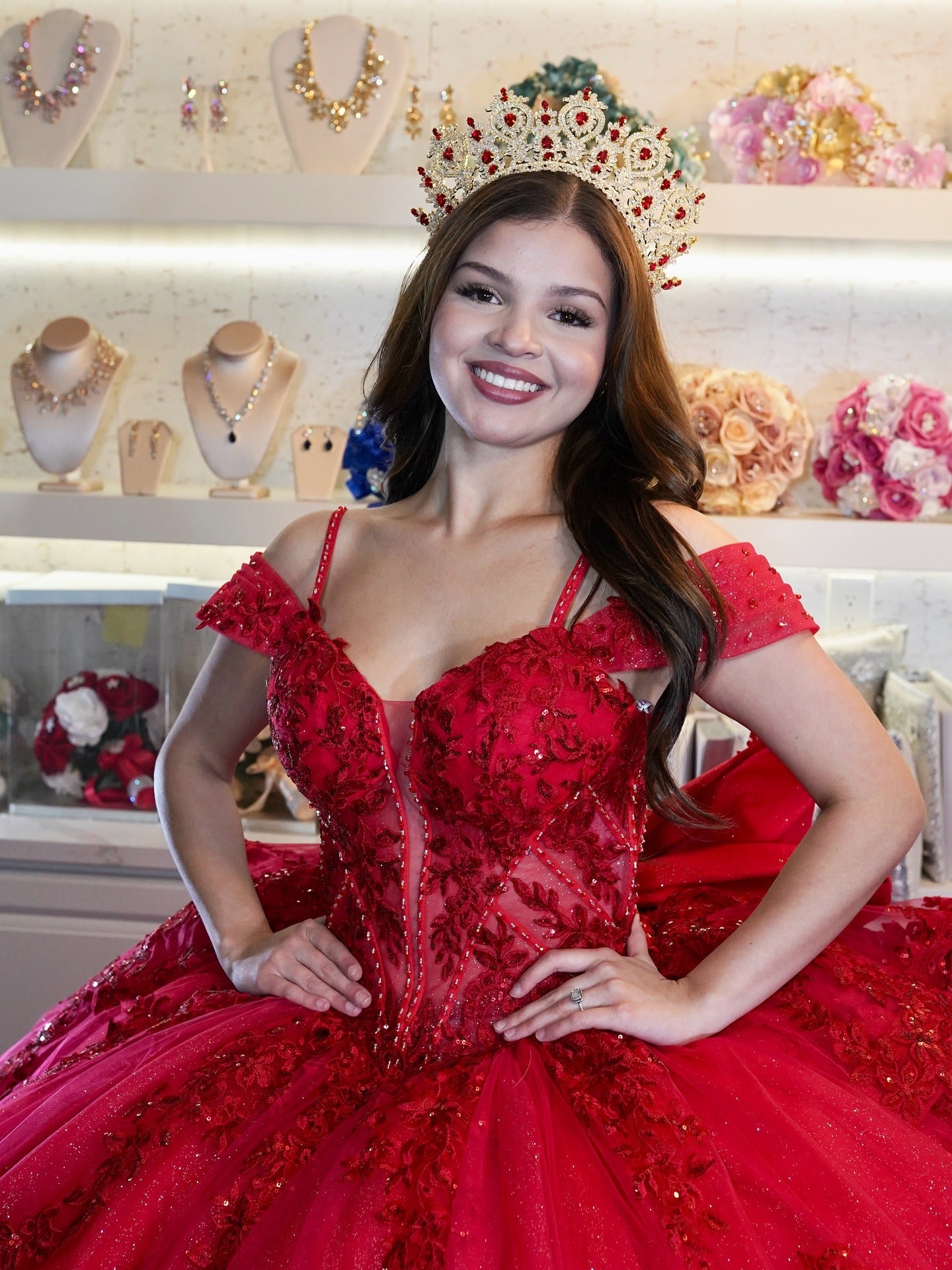 Red Ball Gown Princess Sweet 16 Quinceanera Dresses with Lace Appliqued HE661