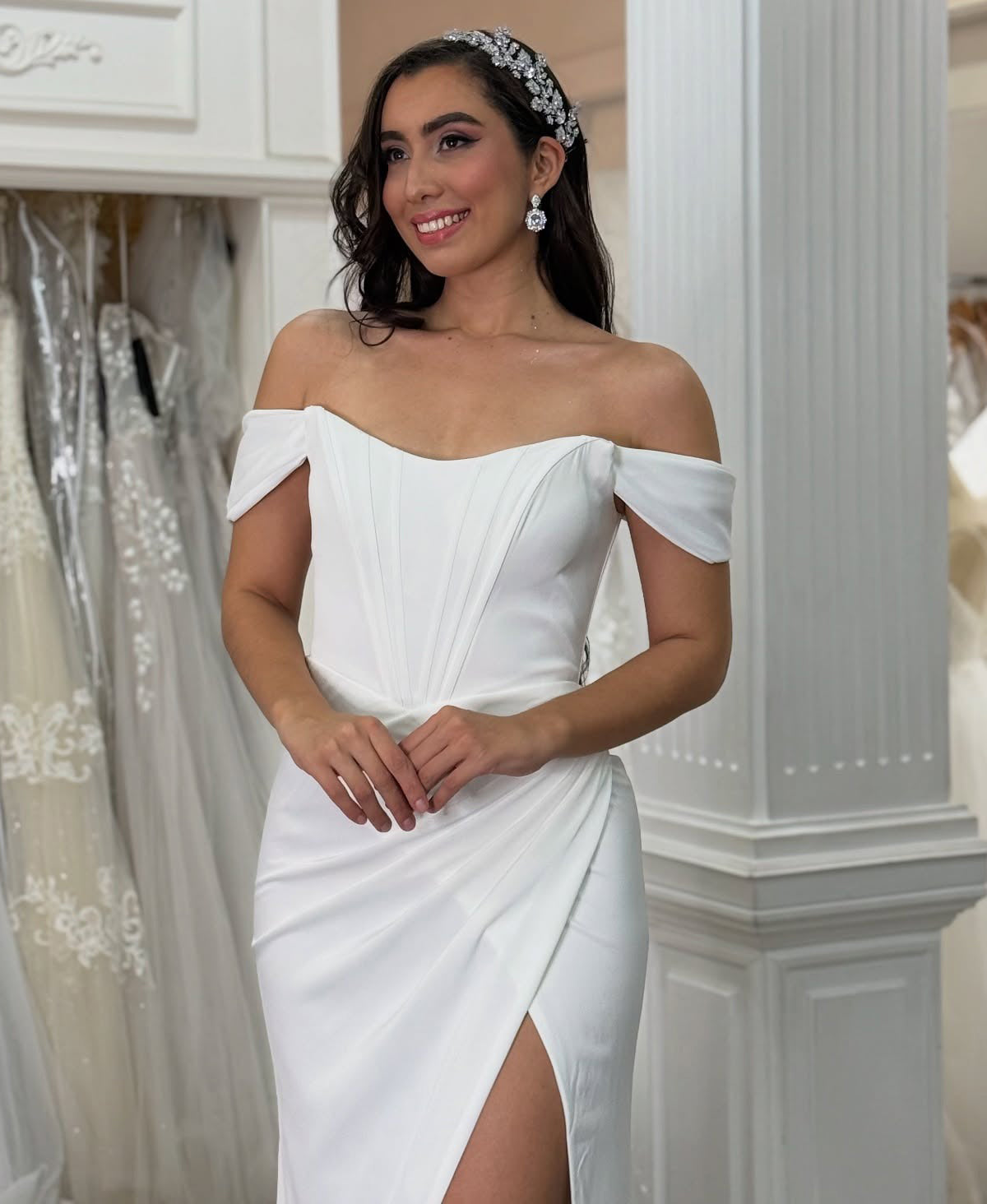 Mermaid Off Shoulder Satin White Wedding Dresses Plus Size Wedding Gowns for Bride HE1059