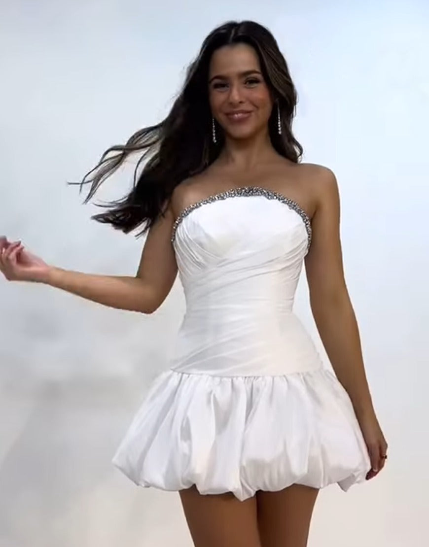 Sweetheart Satin Corset Pleated Knee Length Homecoming Dresses for Juniors HE583