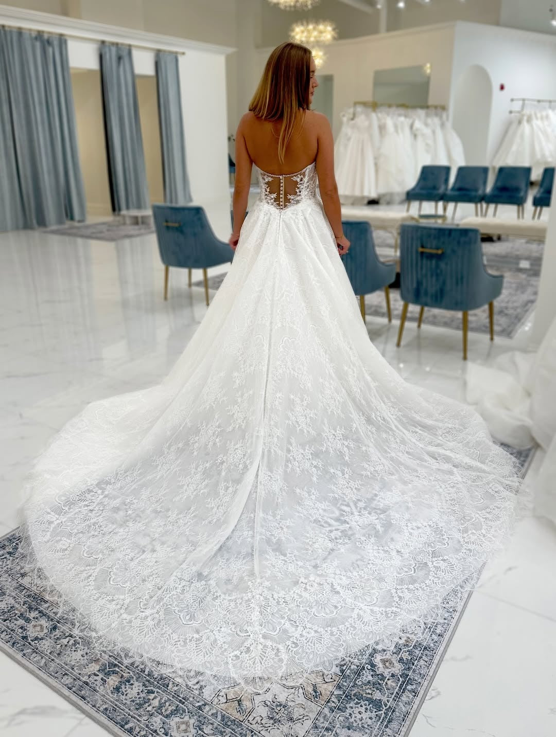 A Line Sweetheart Tulle Lace Appliqued Beach Wedding Dresses for Bride HE797