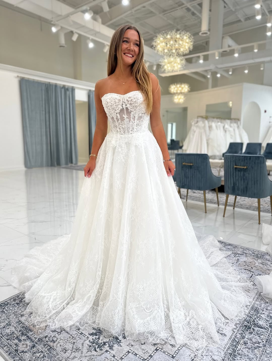 A Line Sweetheart Tulle Lace Appliqued Beach Wedding Dresses for Bride HE797