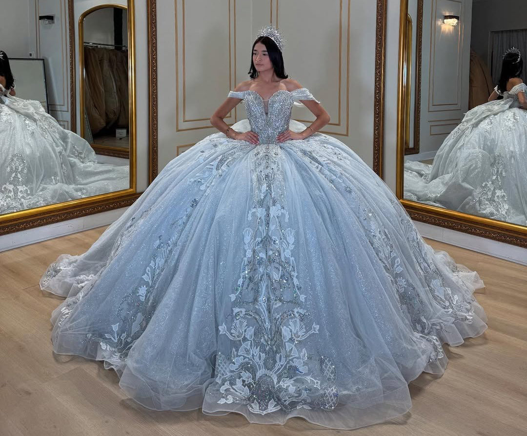 Tulle Lace Appliqued Princess Off Shoulder Quinceanera Dresses for Sweet 16 HE680
