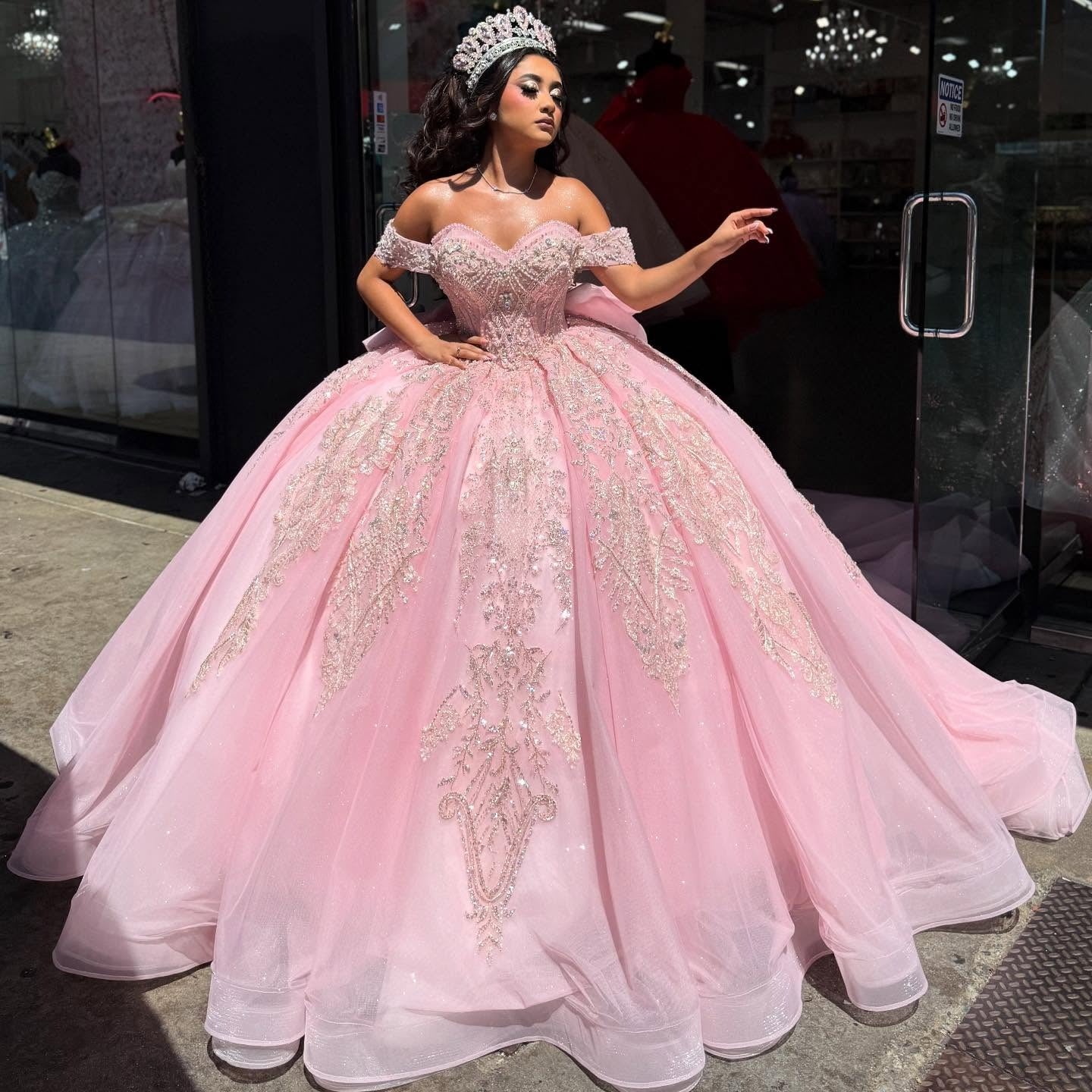Off Shoulder Ball Gown Tulle Appliqued Beaded Quinceanera Dresses for Sweet 16 HE664