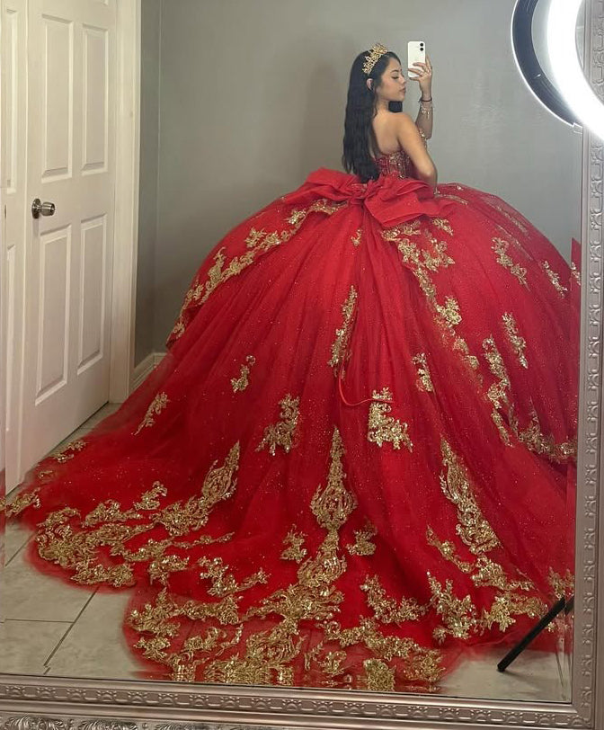 Sweetheart Corset Tulle Lace Appliqued Red Quinceanera Dresses for Sweet 16 HE816