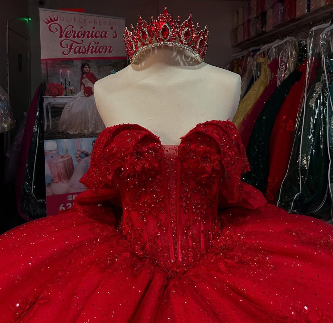 Princess Ball Gown Tulle Appliqued Red Quinceanera Dresses Sweet 16 Birthday Gowns HE826