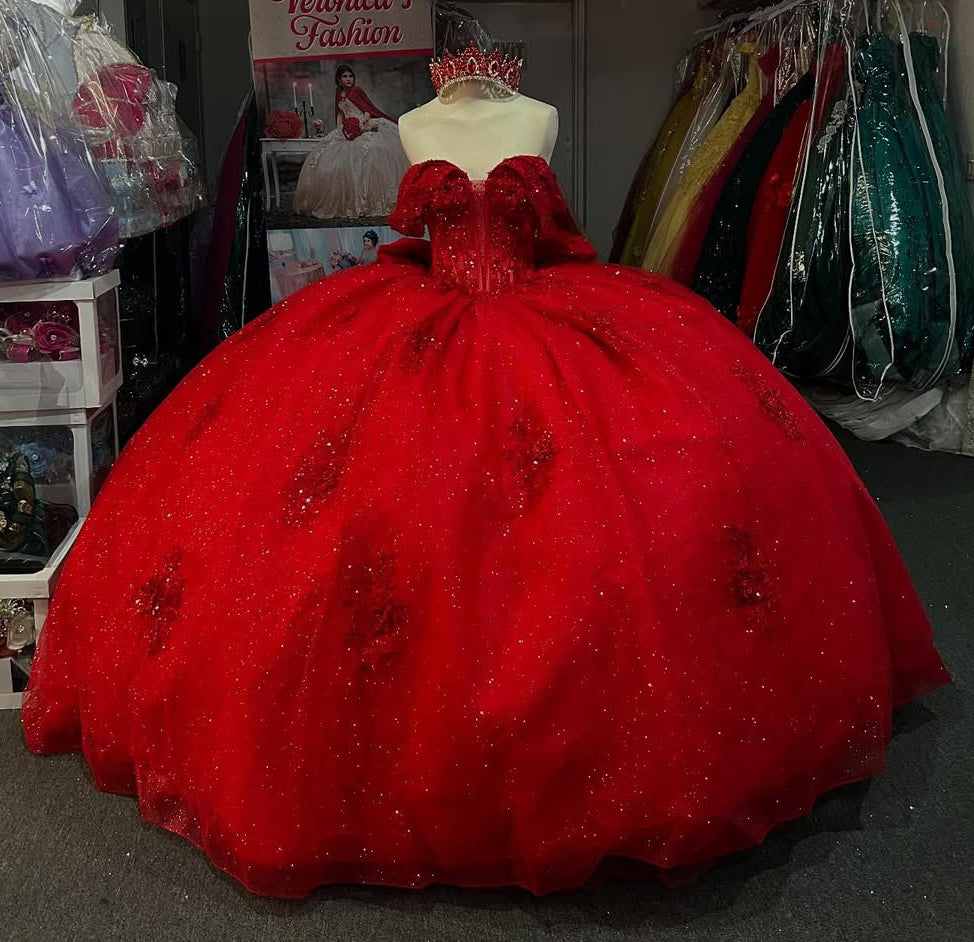 Princess Ball Gown Tulle Appliqued Red Quinceanera Dresses Sweet 16 Birthday Gowns HE826