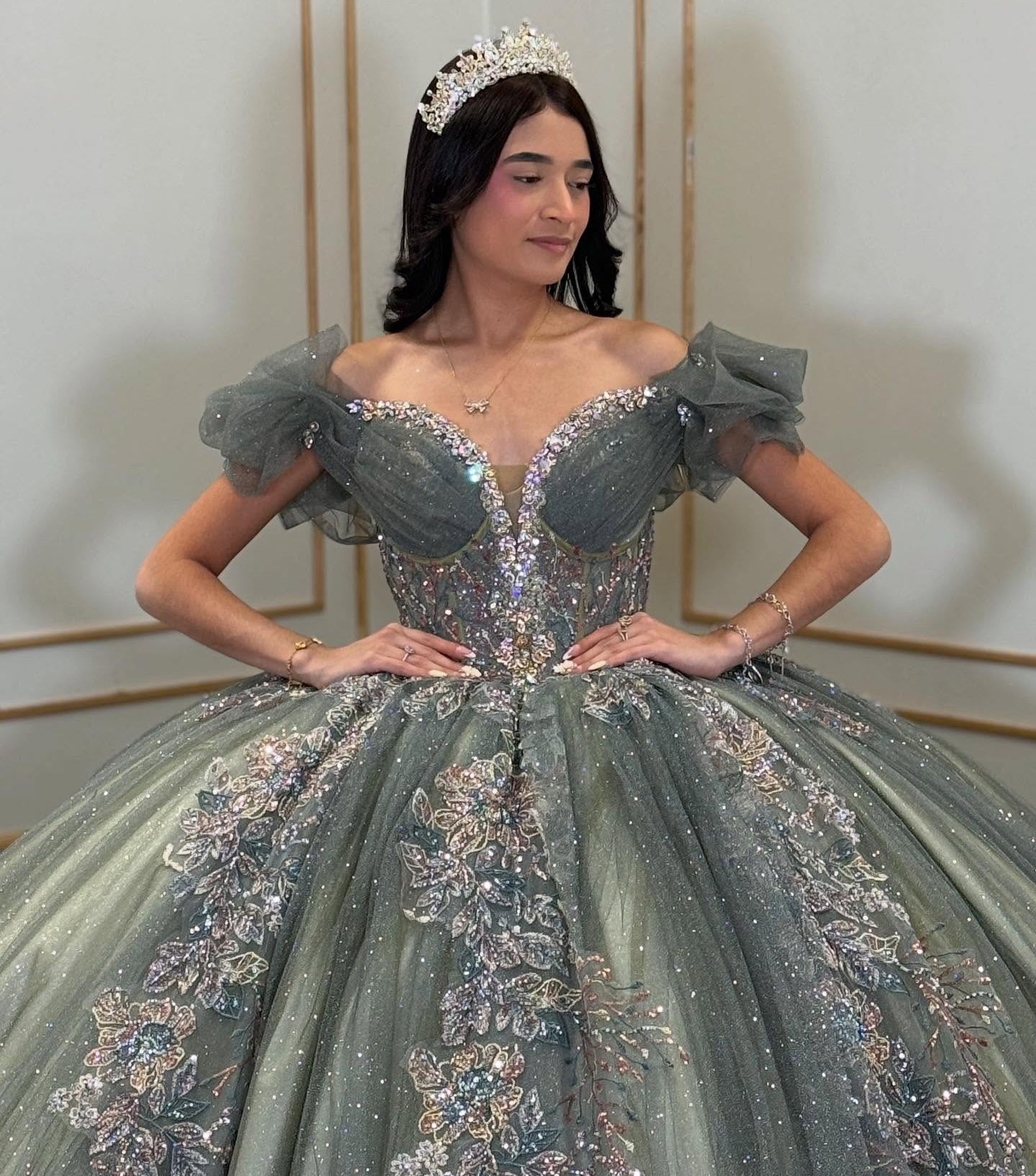 Off Shoulder Glittery Tulle Lace Appliqued Sweet 16 Quinceanera Dresses HE765