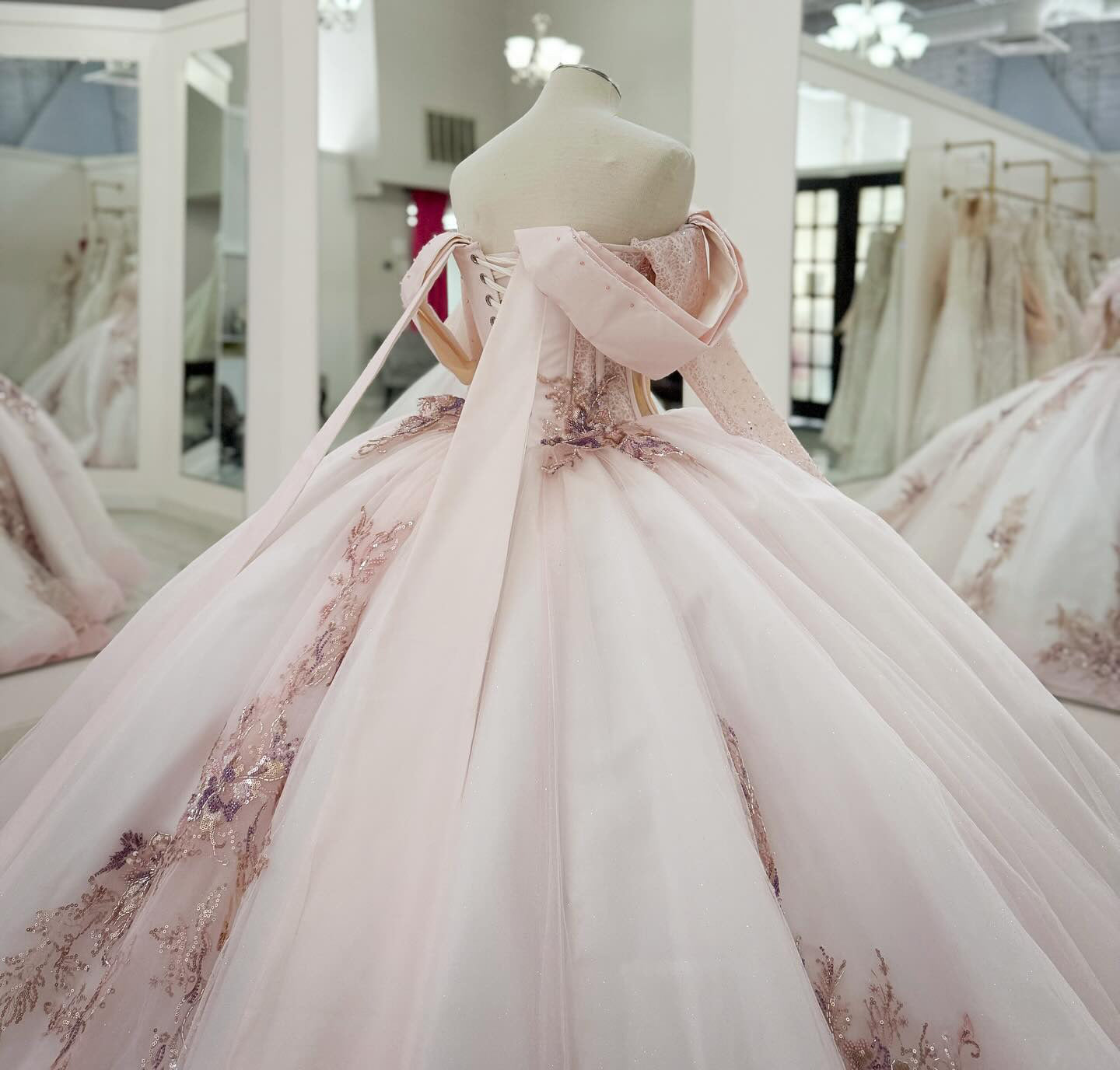 Ball Gown Tulle Appliqued Off Shoulder Quinceanera Dresses for Sweet 16 HE825
