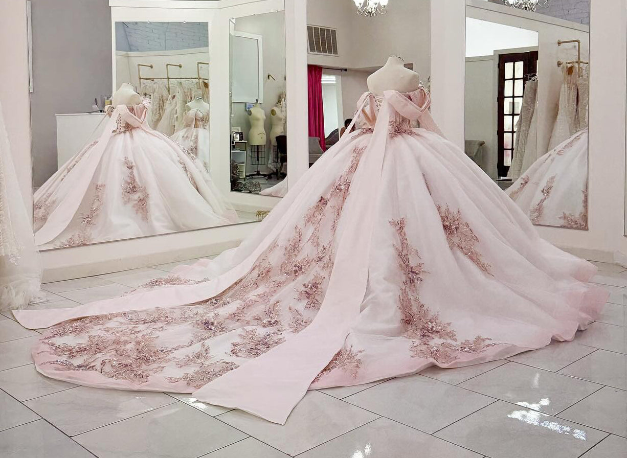 Ball Gown Tulle Appliqued Off Shoulder Quinceanera Dresses for Sweet 16 HE825