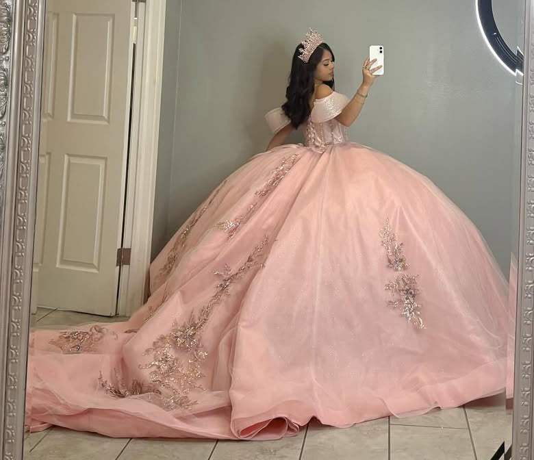 Vestidos de quinceañera con hombros descubiertos, tul princesa, apliques, vestidos de quinceañera HE530