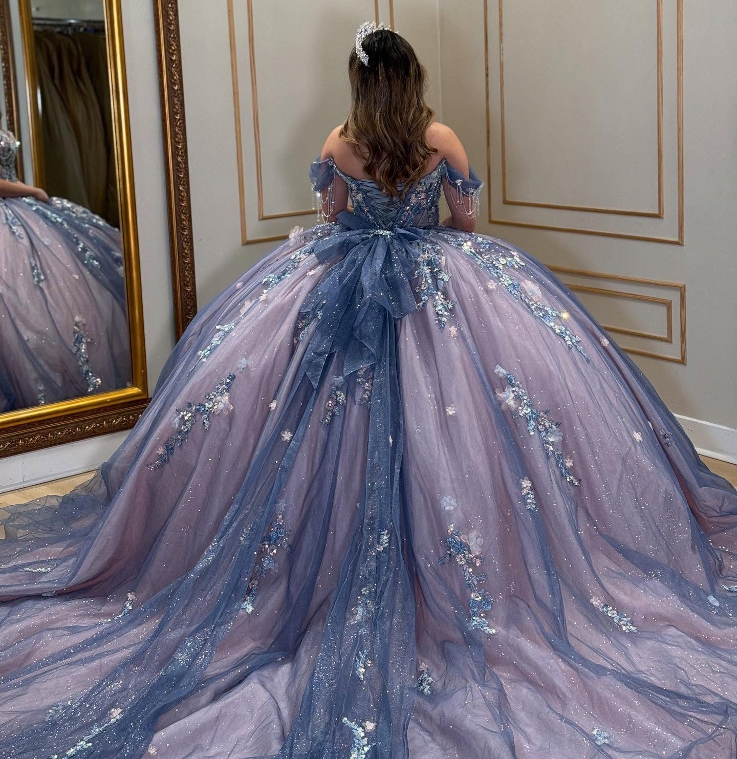 Glittery Tulle Lace Appliqued Off Shoulder Sweet 16 Quinceanera Dresses HE904