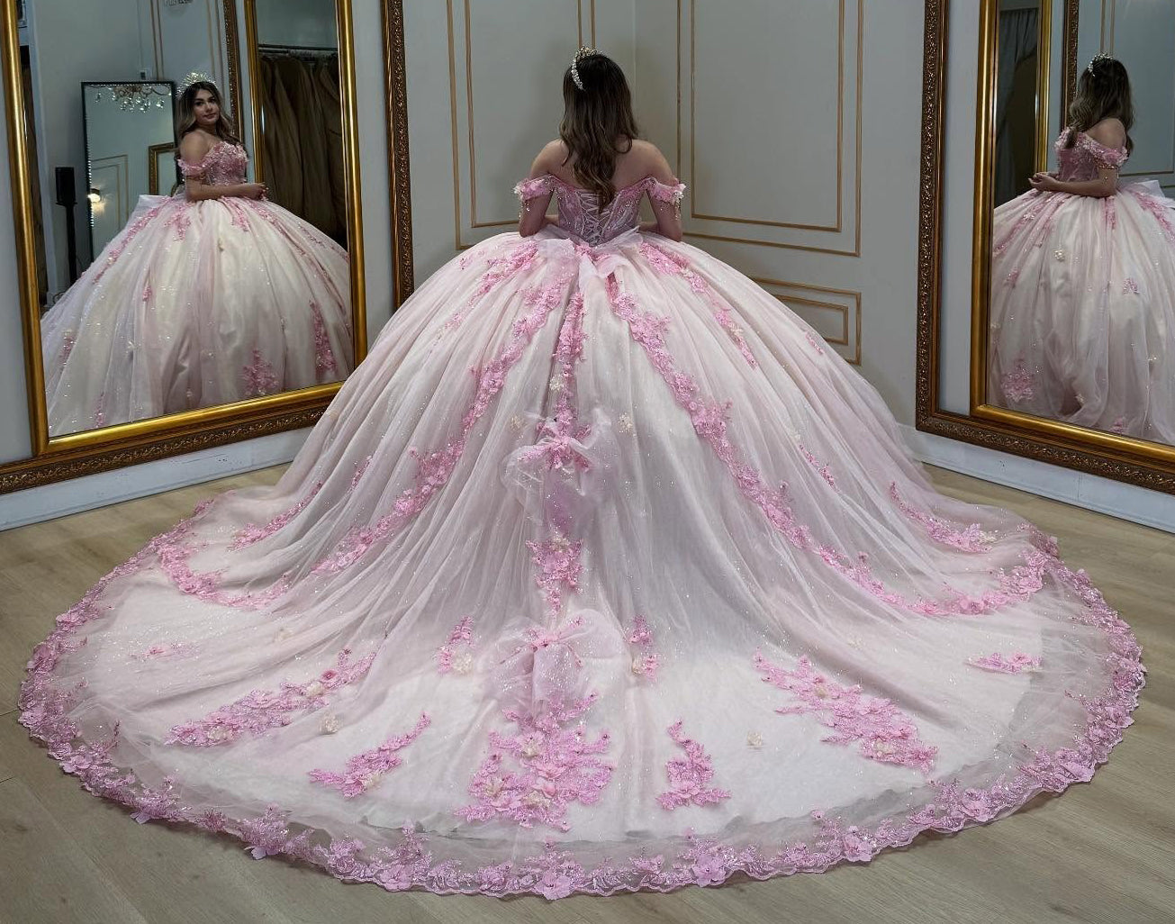 Glittery Tulle Appliqued Beaded Corset Pink Quinceanera Dresses for Birthday Party HE909