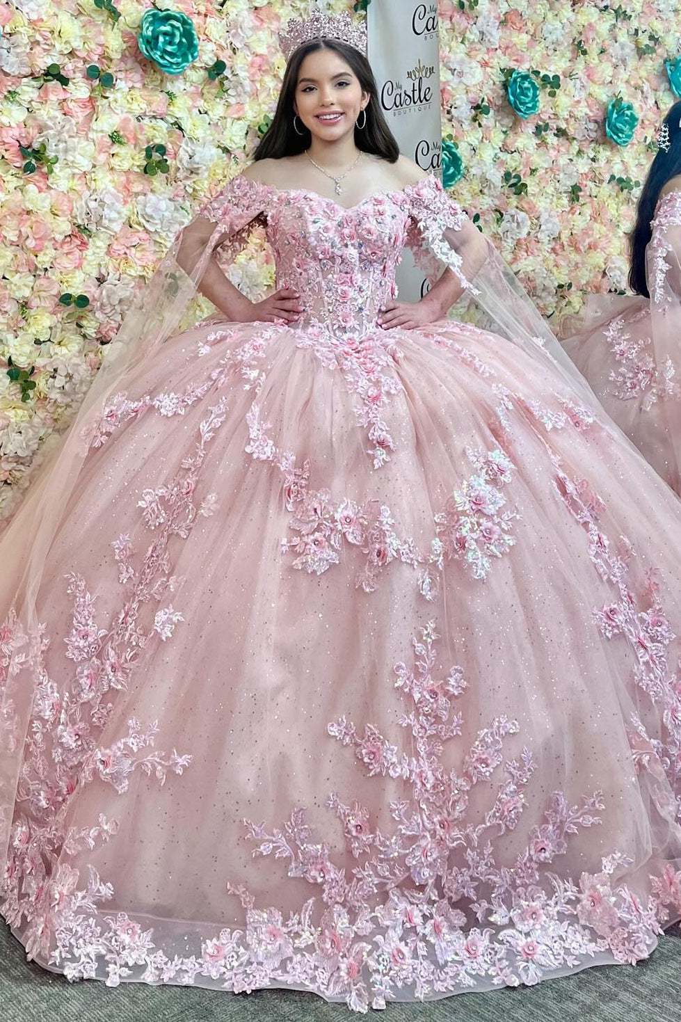 HE088 - Vestido de quinceañera con hombros descubiertos, apliques de tul rosa con encaje y volantes para fiesta de cumpleaños