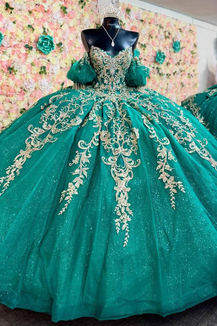 Lace Appliques Quinceanera Dresses Tulle Ruffles Sweet 16 Birthday Party Gowns HE081