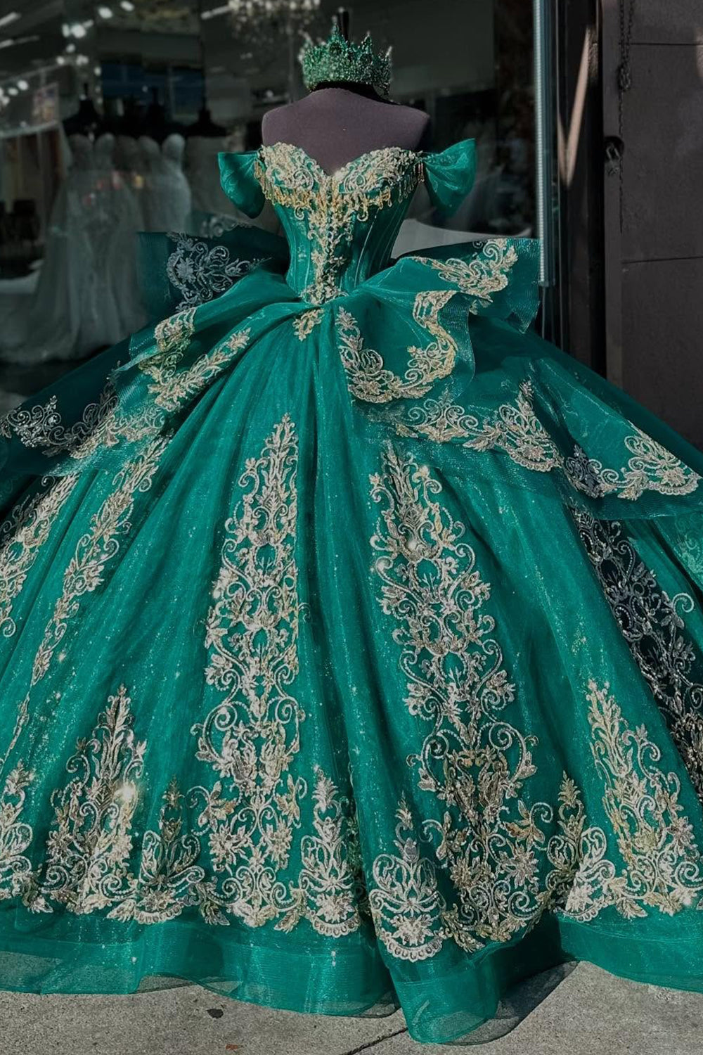 Emerald Off Shoulder Tulle Appliqued Beaded Sweet 16 Quinceanera Dresses HE675
