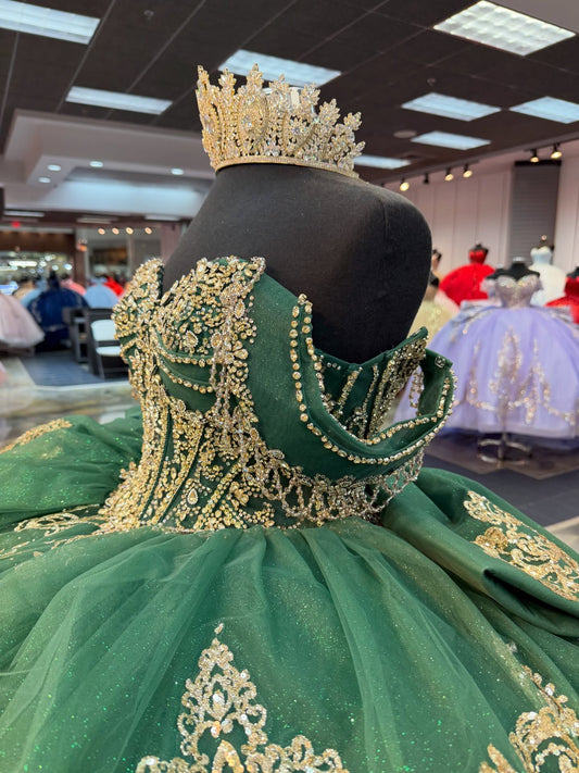 Tulle Lace Appliqued Beaded Green Sweet 16 Ruffled Quinceanera Dresses HE1566