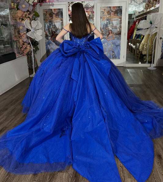 Ball Gown Lace Appliqued Blue Quinceanera Dresses Sweet 15 Off Shoulder Birthday Gowns HE1408