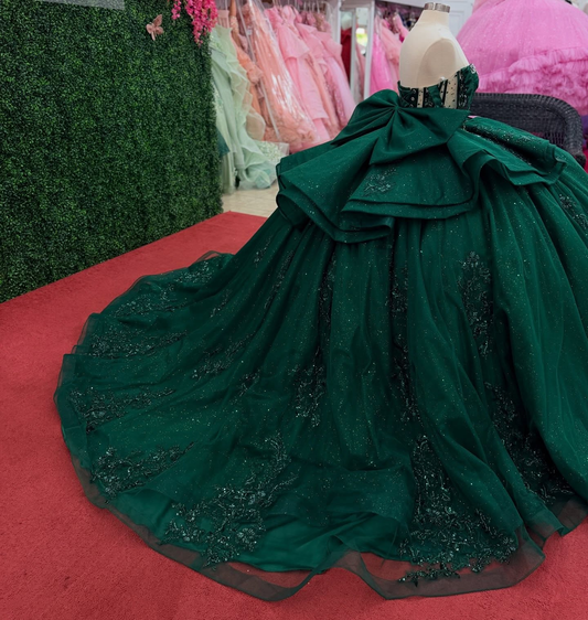 Ball Gown Glittery Tulle Lace Appliqued Green Quinceanera Dress for Sweet 16 HE1557