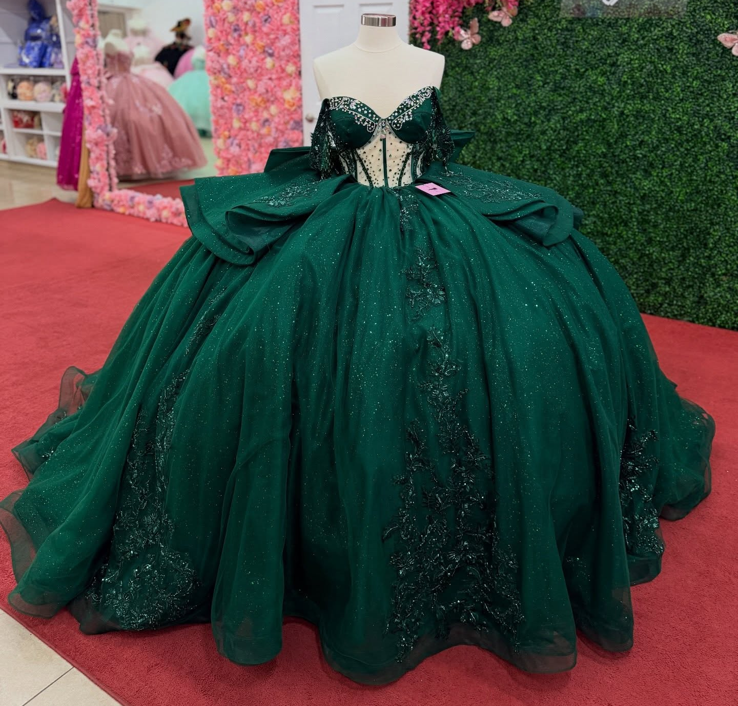 Ball Gown Glittery Tulle Lace Appliqued Green Quinceanera Dress for Sweet 16 HE1557