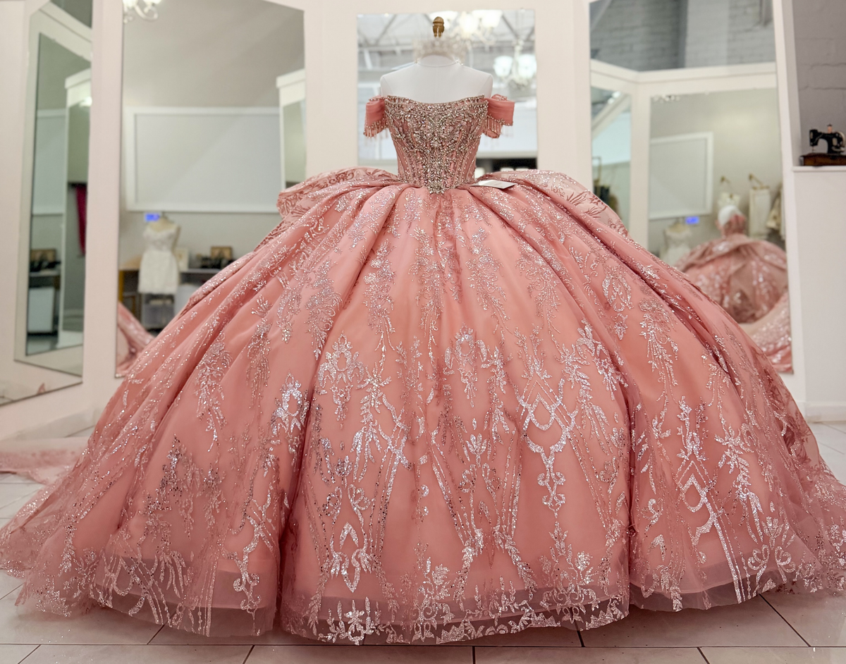 Vestidos de quinceañera con hombros descubiertos, tul princesa, apliques, vestidos de quinceañera HE530