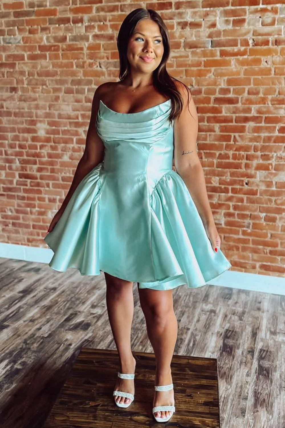A Line Sweetheart Homecoming Dresses for Juniors Short Corset Evening – Hebebridal