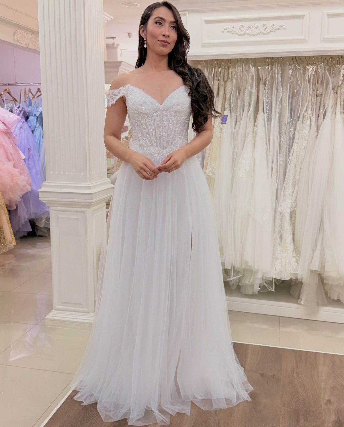 Tulle Appliqued Boho Wedding Dresses A Line Plus Size Wedding Gowns for Bride HE2001