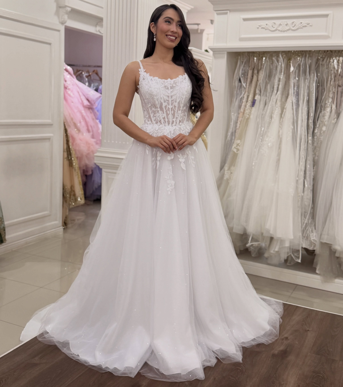 Beach Wedding Dresses A Line Tulle Appliqued Boho Wedding Gowns for Women HE1999