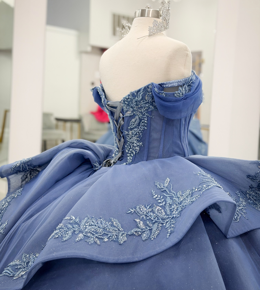 Off Shoulder Blue Quinceanera Dresses Tulle Lace Appliqued Sweet 16 Celebration Gowns HE1988