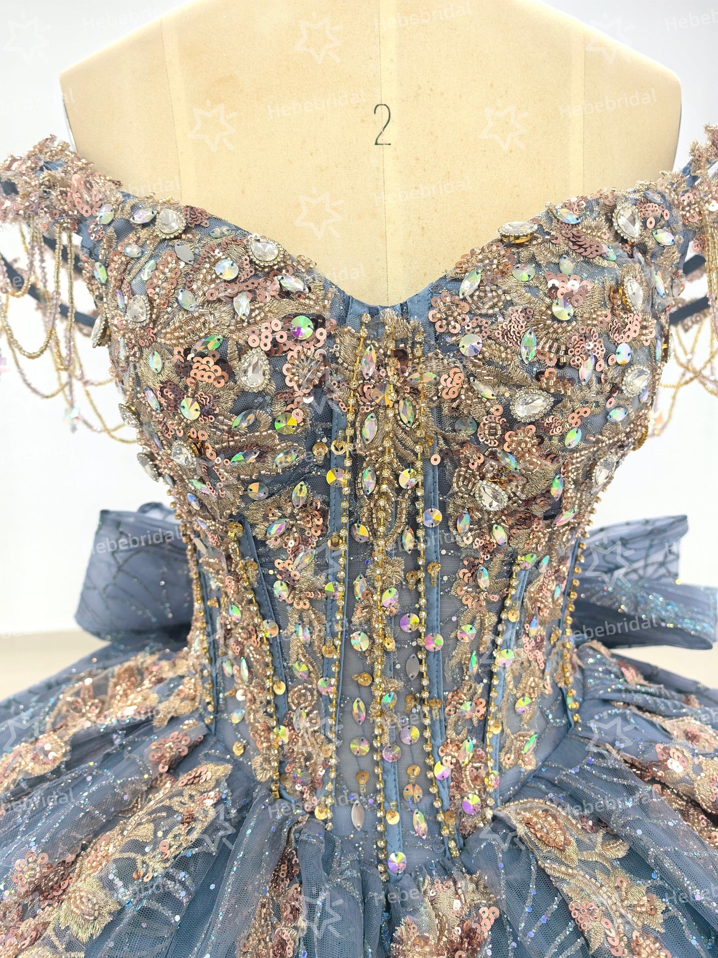 Off Shoulder Princess Quinceanera Dresses Lace Appliqued Sweet 16 Party Gowns HE1194