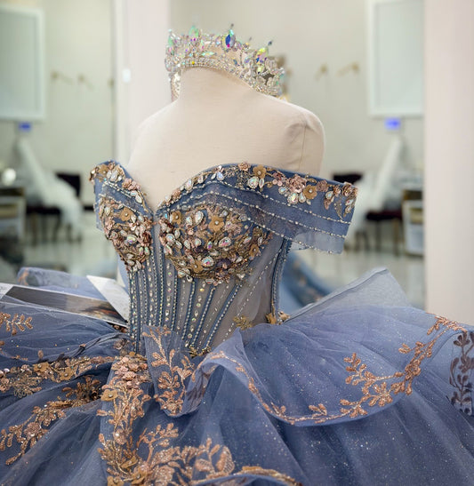 Off Shoulder Tulle Corset Appliqued Quinceanera Dresses Princess Sweet 16 Party Gowns HE1212