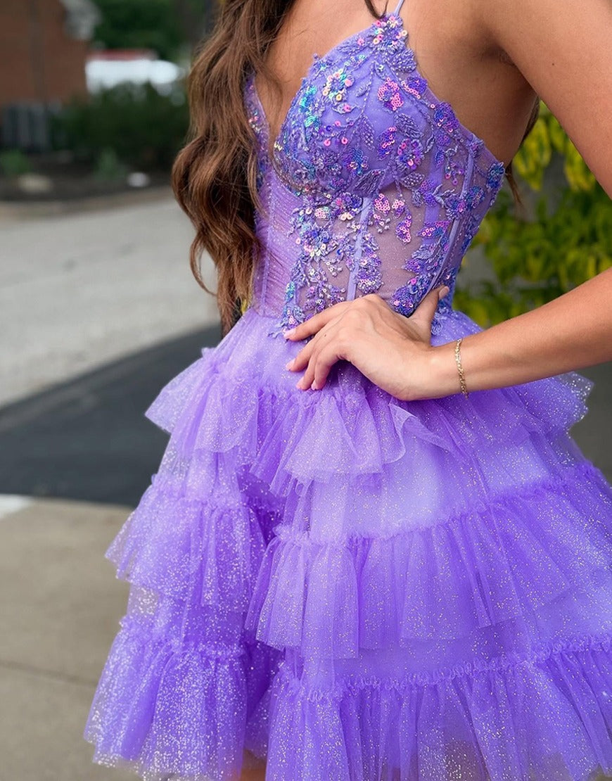 Vestido de fiesta corto con corsé, volantes y lentejuelas en tul lavanda brillante HE636