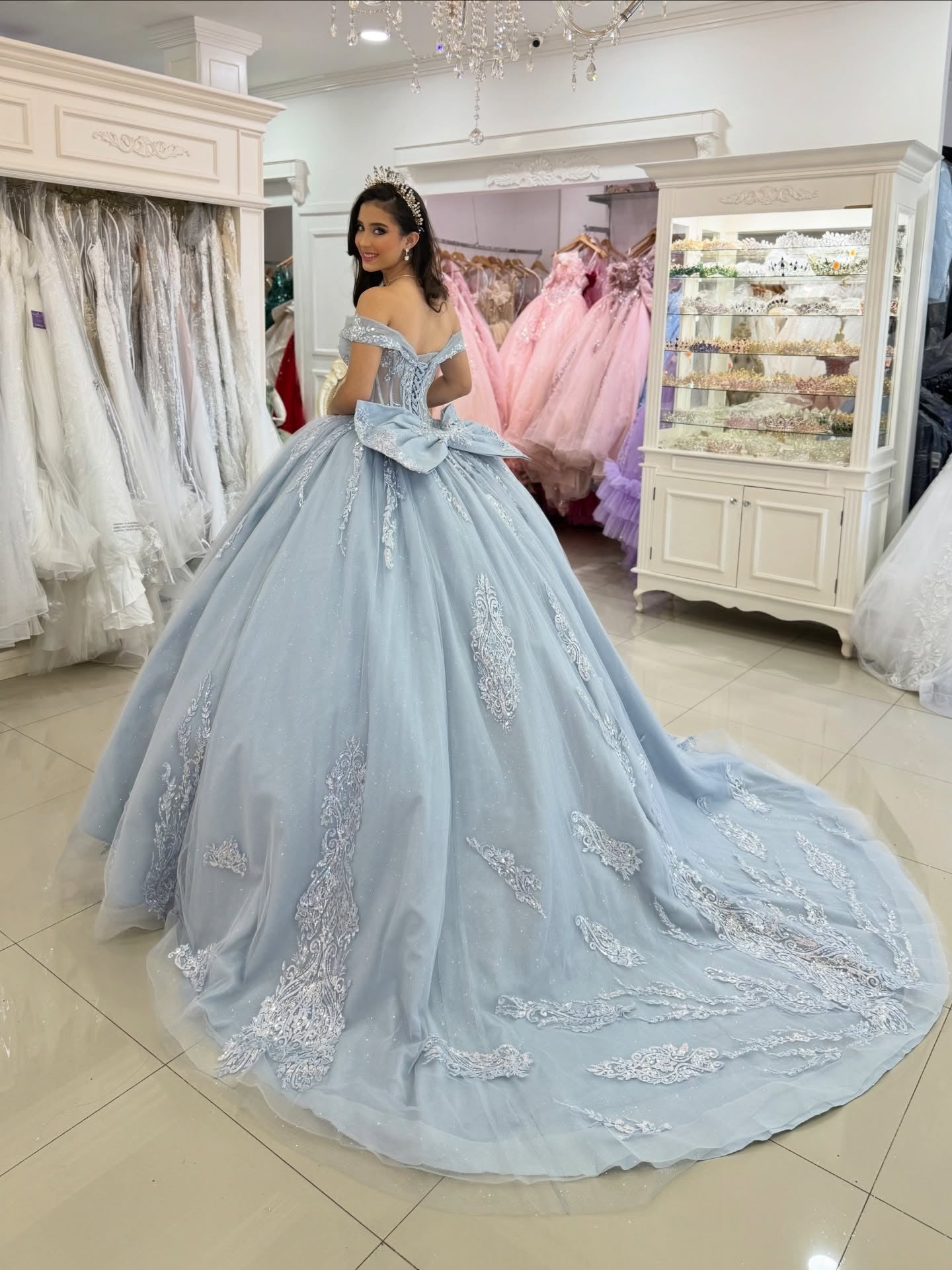 Glittery Tulle Lace Appliqued Quinceanera Dresses Off Shoulder Sweet 16 Prom Gowns HE1165
