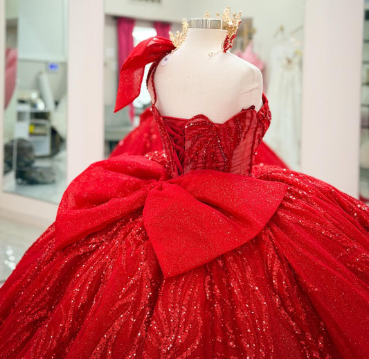 Princess Ball Gown Lace Beaded Red Quinceanera Dresses Sweet 16 Birthday Party Gown HE1254