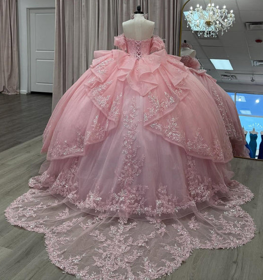 Tulle Lace Appliqued Pink Quinceanera Dresses Ball Gown Sweet 15 Birthday Gowns HE1301