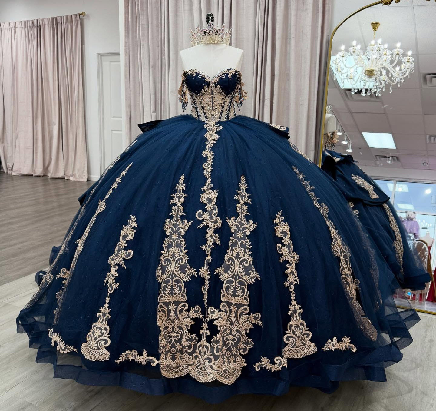Princess Tulle Appliqued Beaded Quinceanera Dresses Corset Sweet 15 Party Gown HE1291