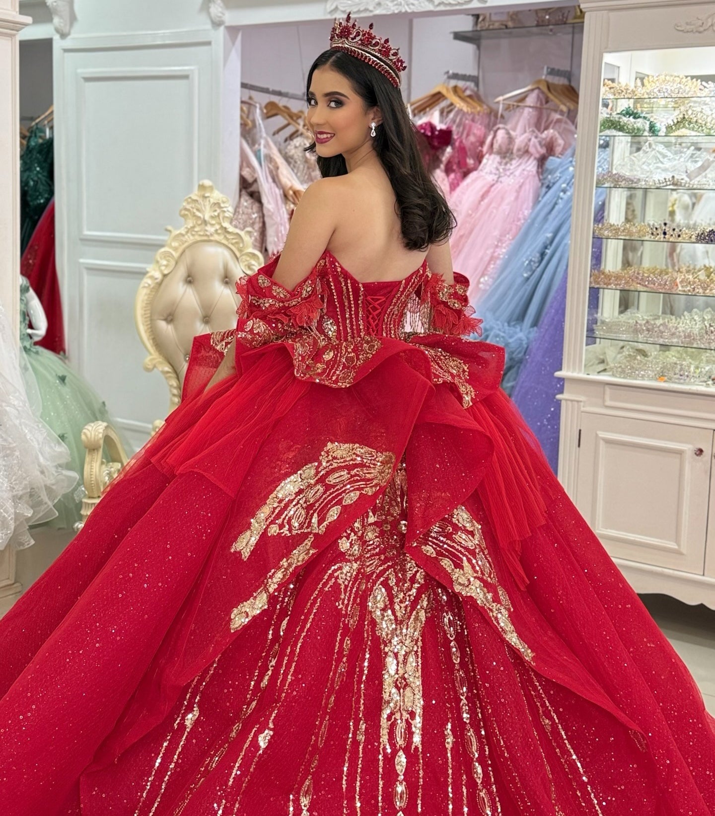 Princess Red Quinceanera Dresses Off Shoulder Lace Beaded Sweet 16 Party Gowns HE1263