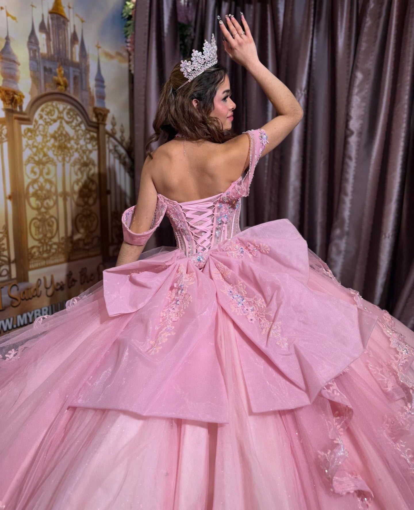 Ball Gown Tulle Lace Pink Quinceanera Dresses Ruffled Corset Sweet 16 Party Gowns HE1349