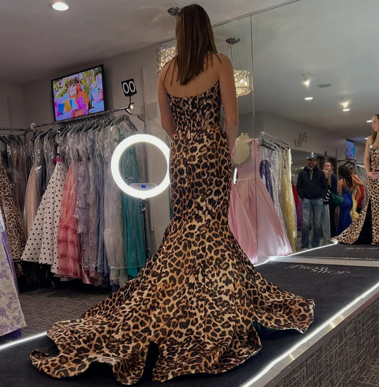 Vestido de noche largo de sirena con un hombro descubierto y lentejuelas brillantes, HE370