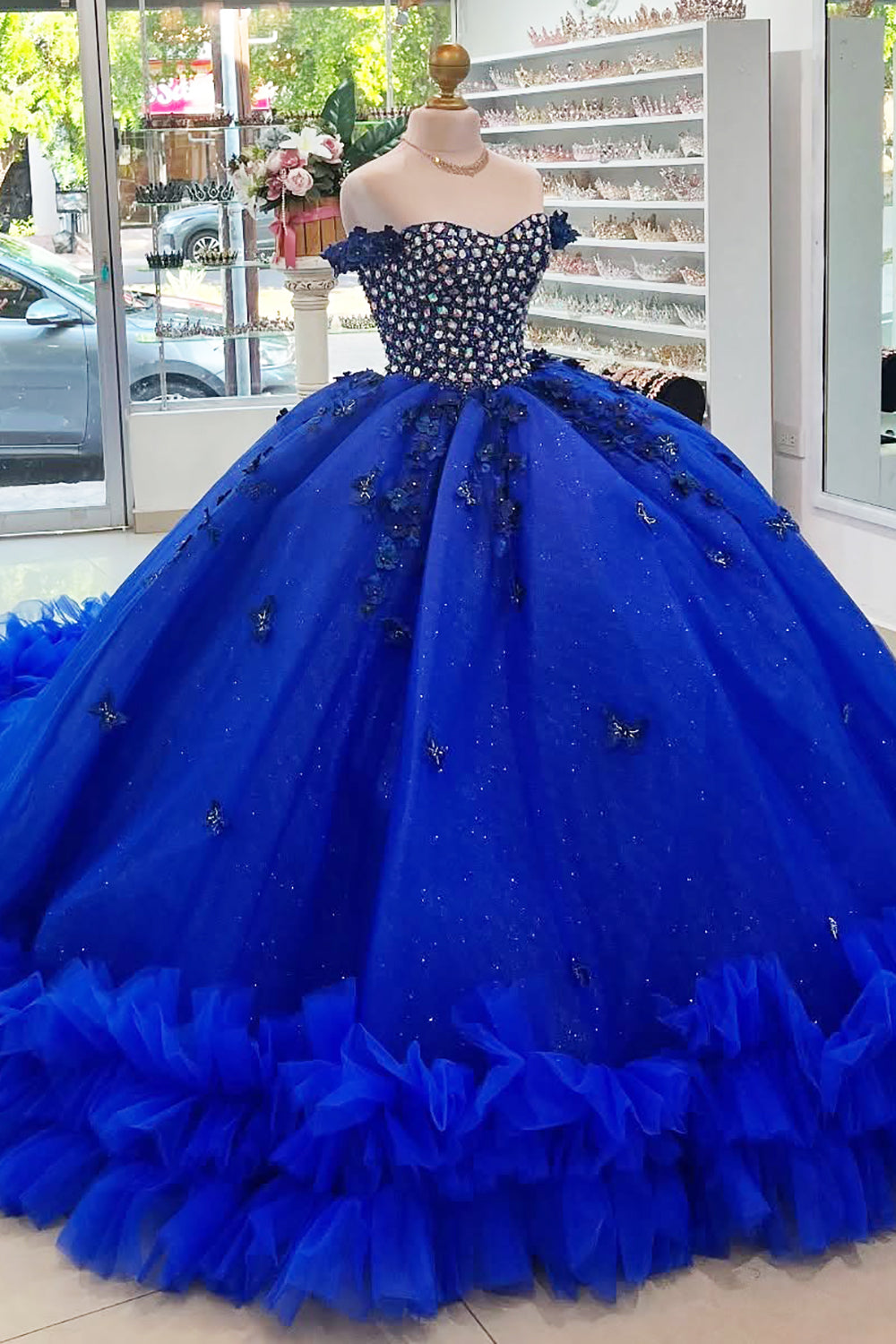 Off Shoulder Tulle Crystal Beaded Royal Quinceanera Dresses Sweet 16 Birthday Party Gowns HE1050