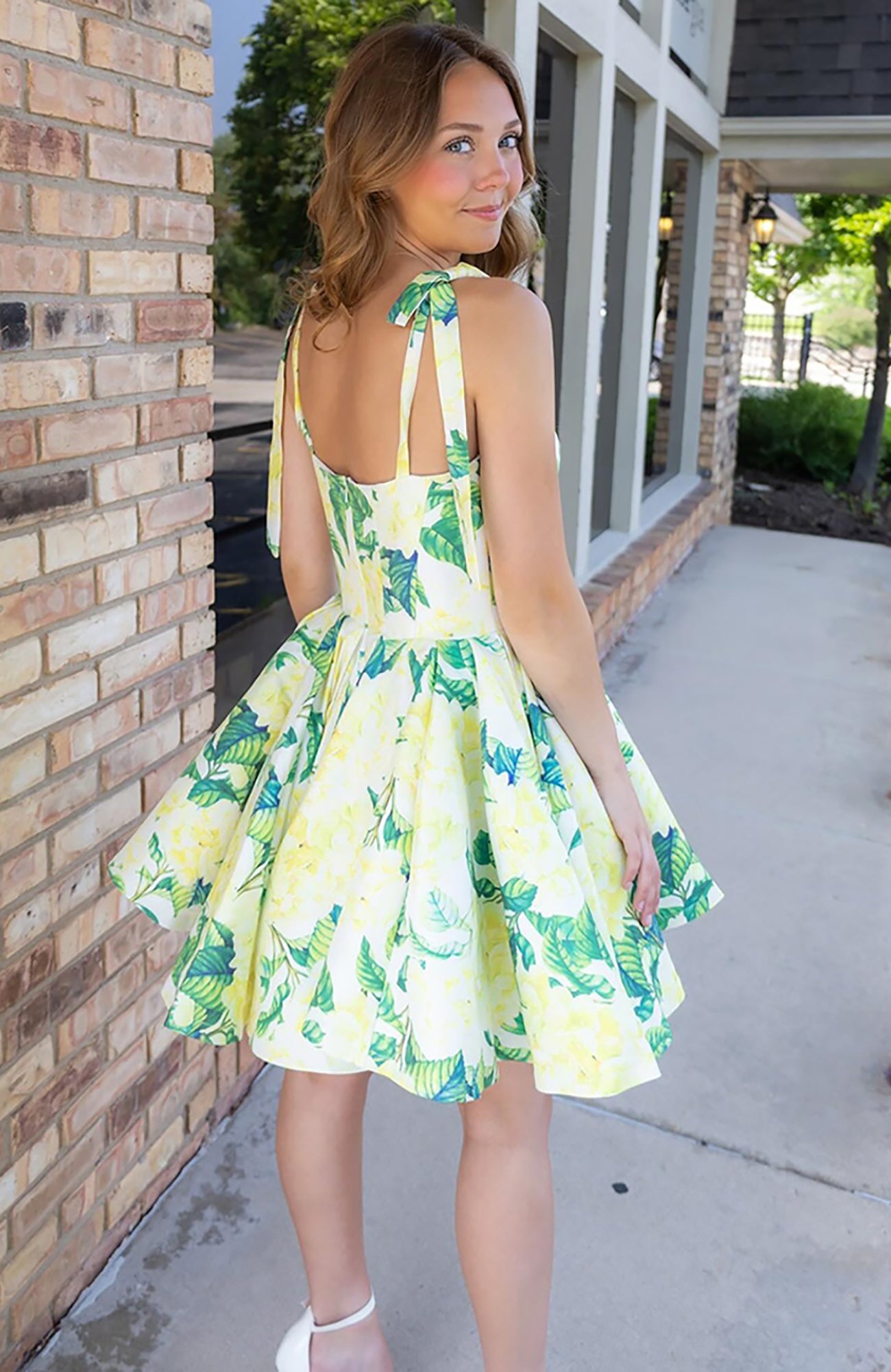 Floral Yellow A Line Short Satin Homecoming Dresses for Juniors HE606