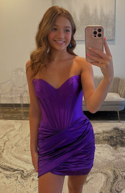 Vestidos de fiesta sin tirantes con corsé de corazón metálico para jóvenes HE599