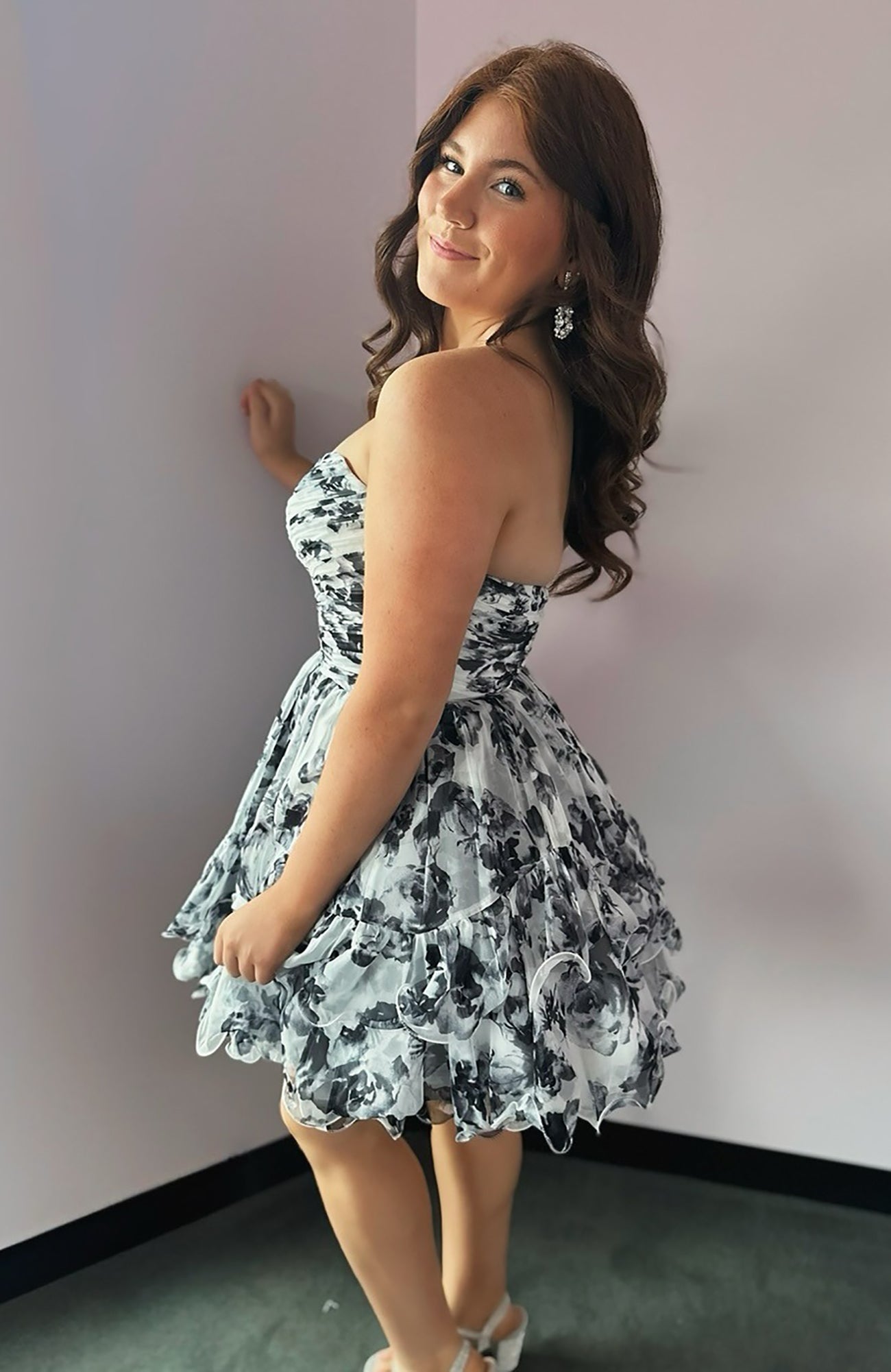 Sweetheart A Line Chiffon Black Floral Print Homecoming Dresses for Juniors HE926