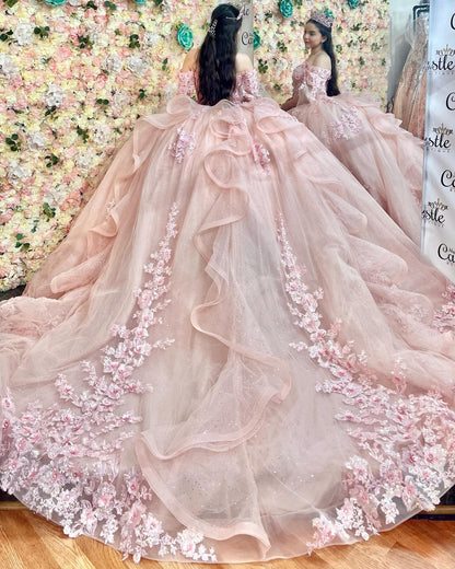 HE088 - Vestido de quinceañera con hombros descubiertos, apliques de tul rosa con encaje y volantes para fiesta de cumpleaños