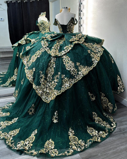 Glittery Tulle Lace Appliqued Sweet 16 Green Quinceanera Dresses with Ruffles HE942