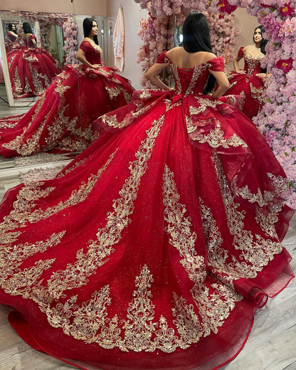 Off Shoulder Lace Appliqued Tulle Red Sweet 15 Quinceanera Dresses with Tiered HE1584