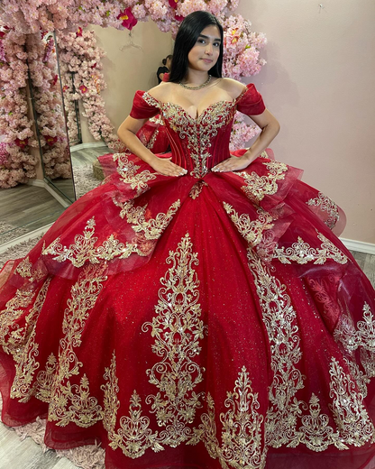 Off Shoulder Lace Appliqued Tulle Red Sweet 15 Quinceanera Dresses with Tiered HE1584