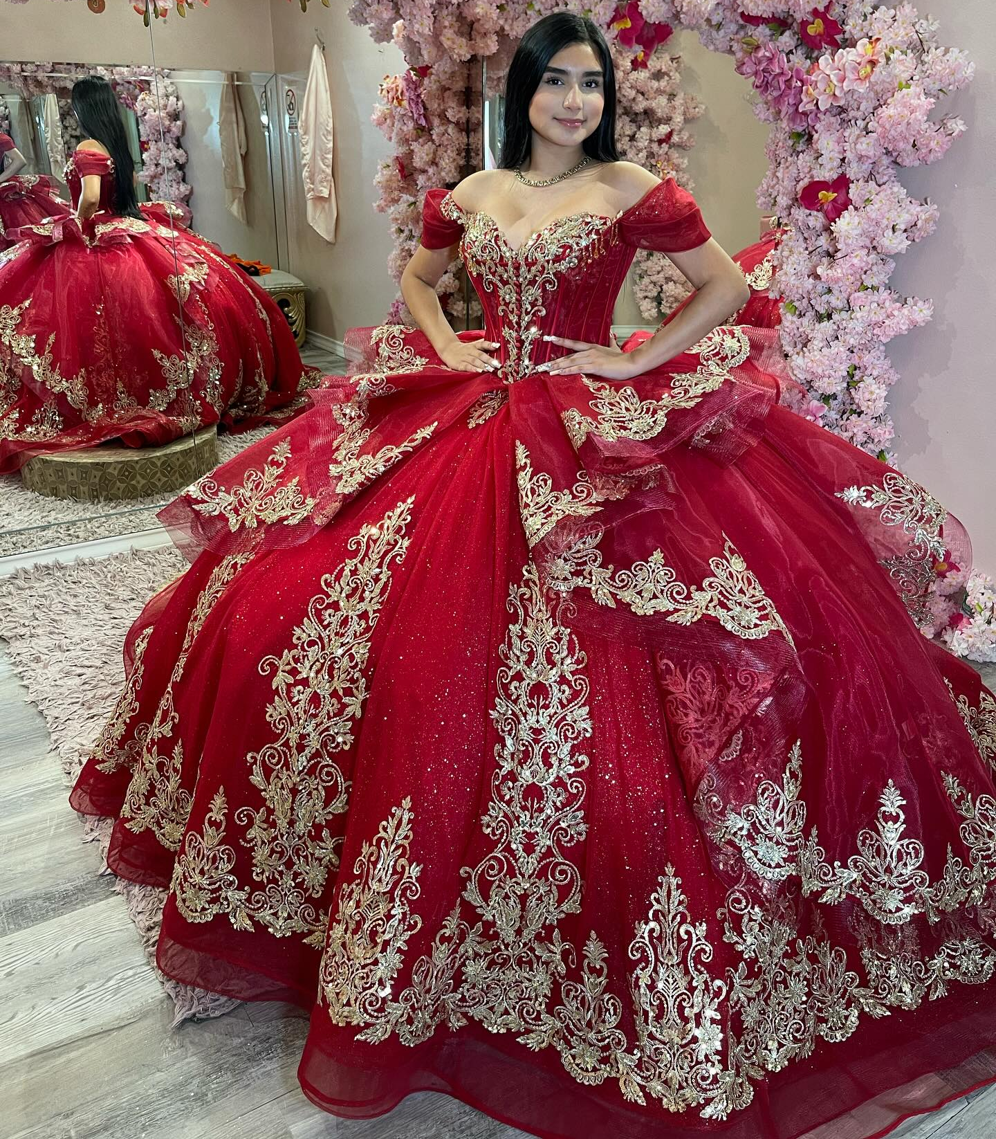 Off Shoulder Lace Appliqued Tulle Red Sweet 15 Quinceanera Dresses with Tiered HE1584