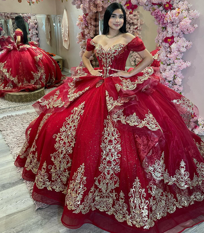 Off Shoulder Lace Appliqued Tulle Red Sweet 15 Quinceanera Dresses with Tiered HE1584
