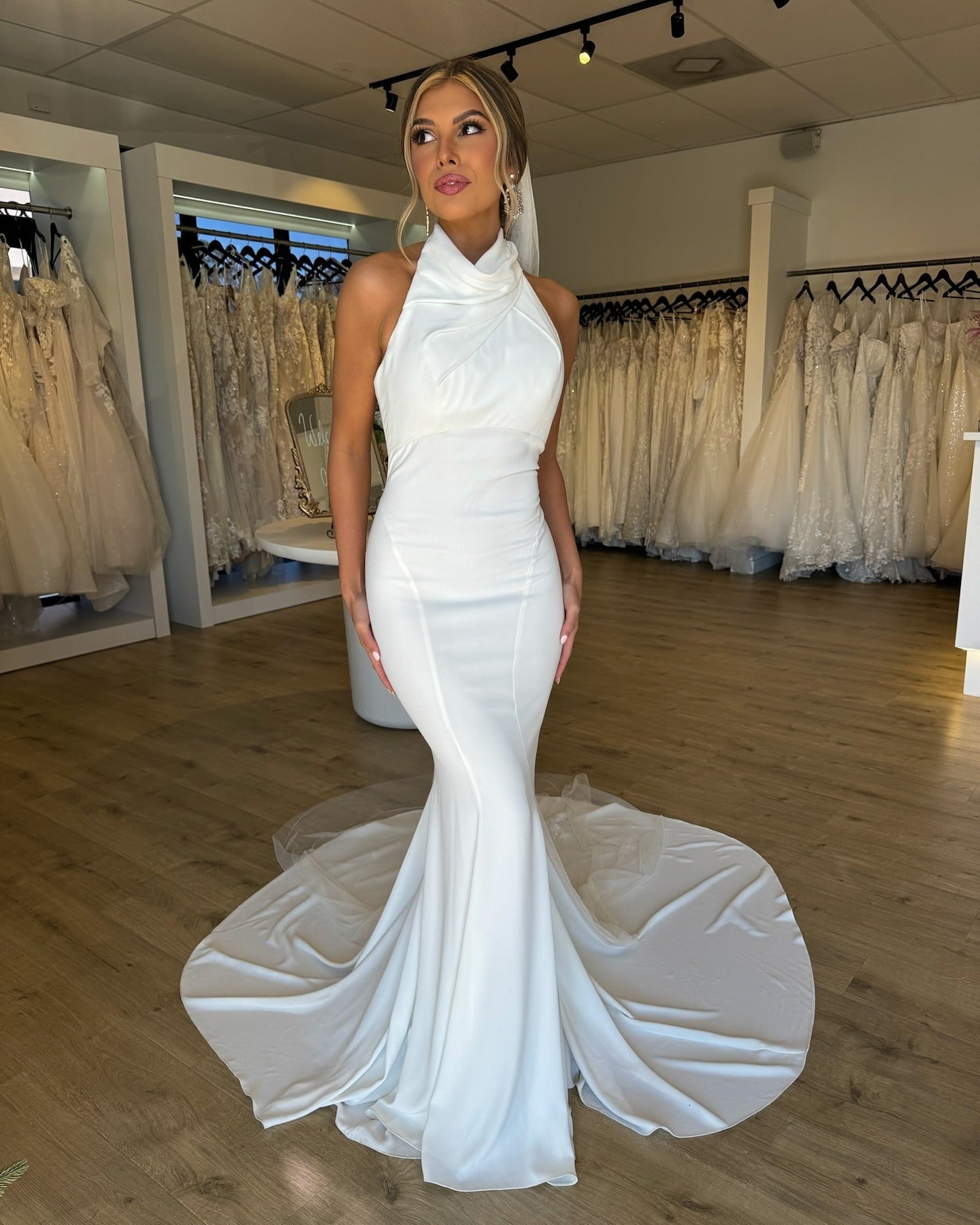 Mermaid Satin Wedding Dresses for Bride Simple Beach Bridal Wedding Gowns HE1114