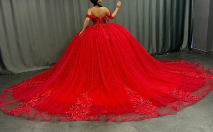 HE153-Vestido de quinceañera rojo con hombros descubiertos, tul, encaje, cola larga, estilo princesa, para fiesta de cumpleaños